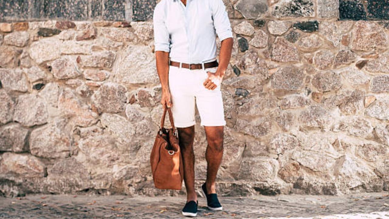 Low-top sneakers paired with shorts and a polo shirt or tank top also look great for a casual outing.