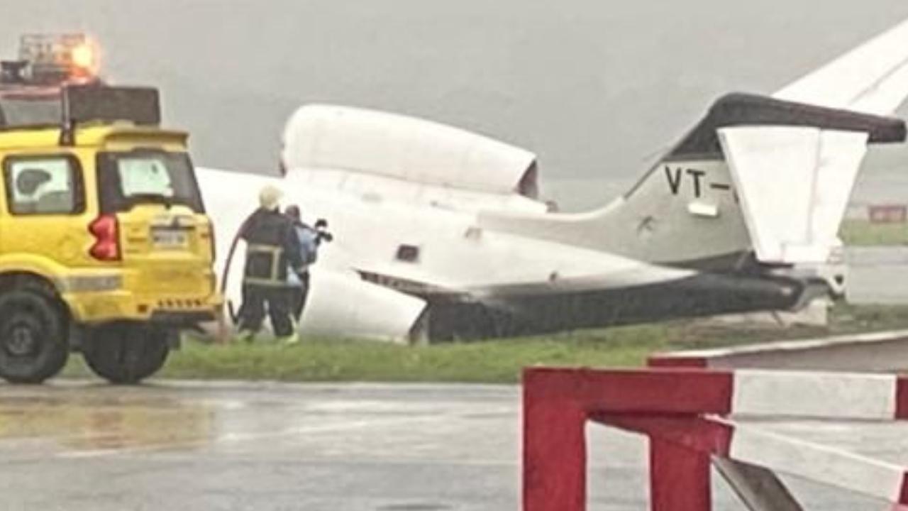 It said, as per the primary information, as informed by Mumbai Fire Brigade and Airport Duty Officer a small private jet plane VTDBL having around 6 passengers and 2 crew on board had skid off the runway