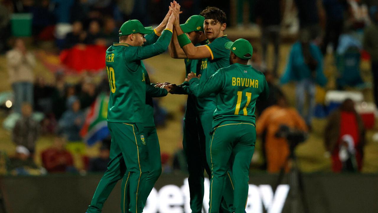 SA vs AUS: South Africa ends Australia's winning streak to stay alive in series