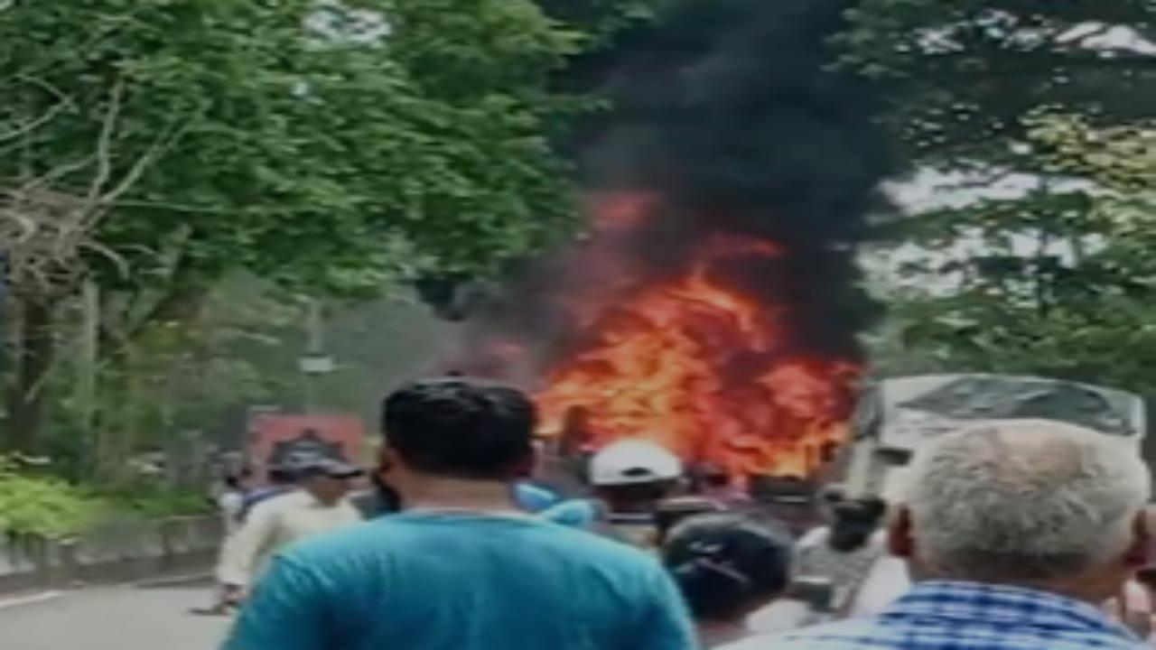 Navi Mumbai: NMMT bus en route to Kharghar railway station catches fire, no casualties reported