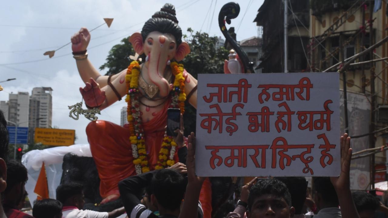Ganesh Chaturthi celebrates the birth of Lord Ganesha. This year, the festival will begin on September 19 (Pic/Ashish Raje)