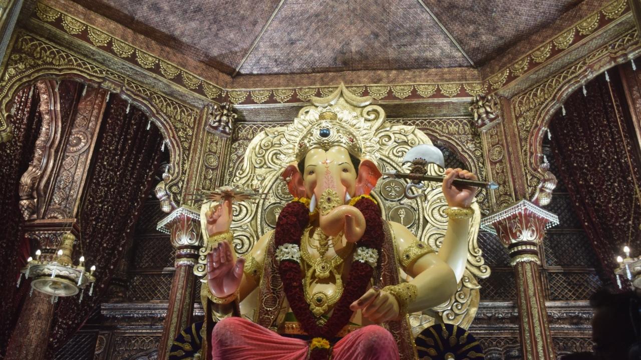 Earlier, on June 7, the Lalbaugcha Raja Sarvajanik Ganeshotsav Mandal performed Padya Pujan ceremony of Lalbaugcha Raja idol
