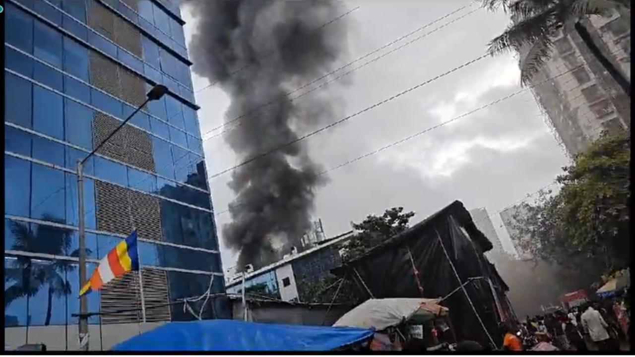 BREAKING: Major fire breaks out at Heera Panna Mall in Mumbai's Oshiwara, 2 admitted in hospital