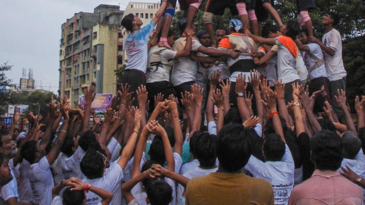 Over the years, as Mumbai's urban landscape evolved and many Govinda mandals in the vicinity disbanded, this pathak persevered through countless challenges to uphold the tradition