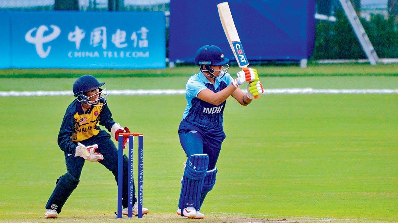 Shafali shines as India enter semis despite rain