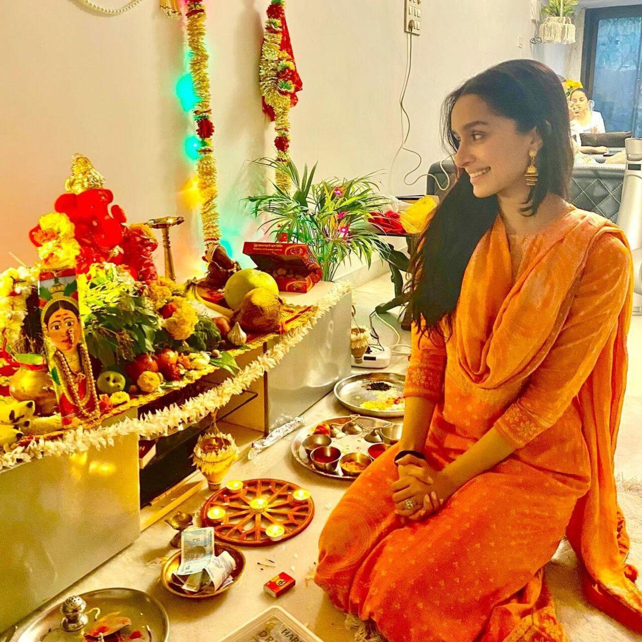 Shraddha Kapoor's Ganesh Chaturthi celebration calls for a family reunion. From prayers to relishing delicious food, the Kapoor-Kolhapure family celebrate it with joy