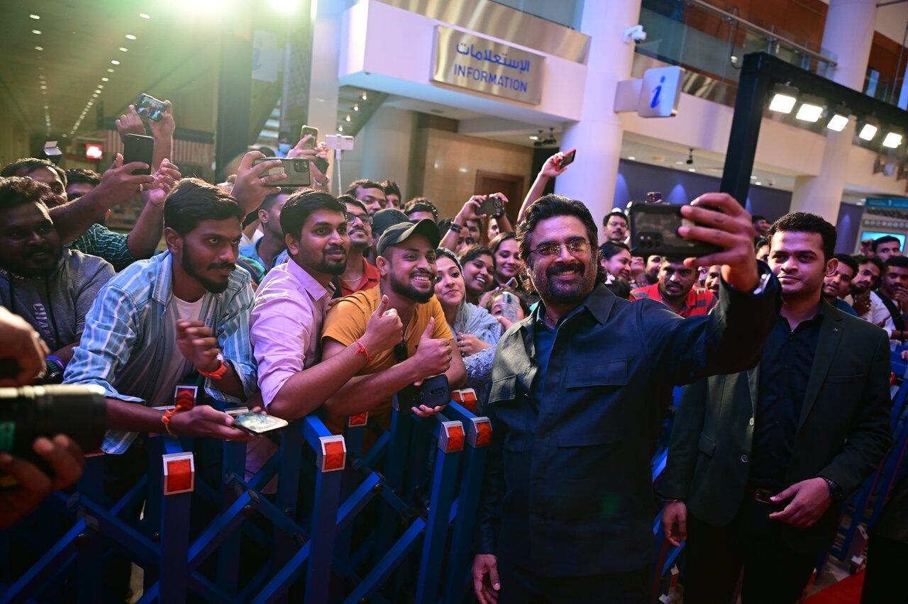 R Madhavan takes a moment to click a selfie with fans at the red carpet of SIIMA. The actor went home with the Best Actor (Critics) and Best Debut Director for Rocketry- The Nambi Effect