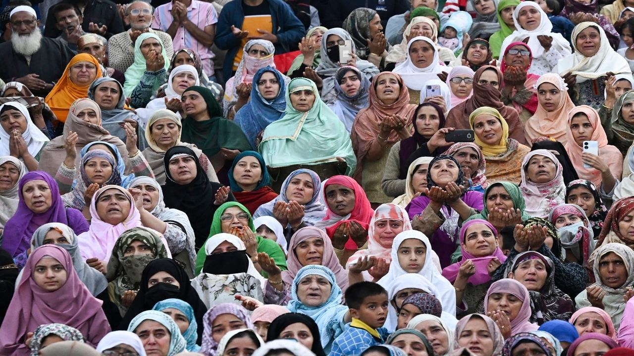In Pics: Eid-e-Milad celebrations in Kashmir