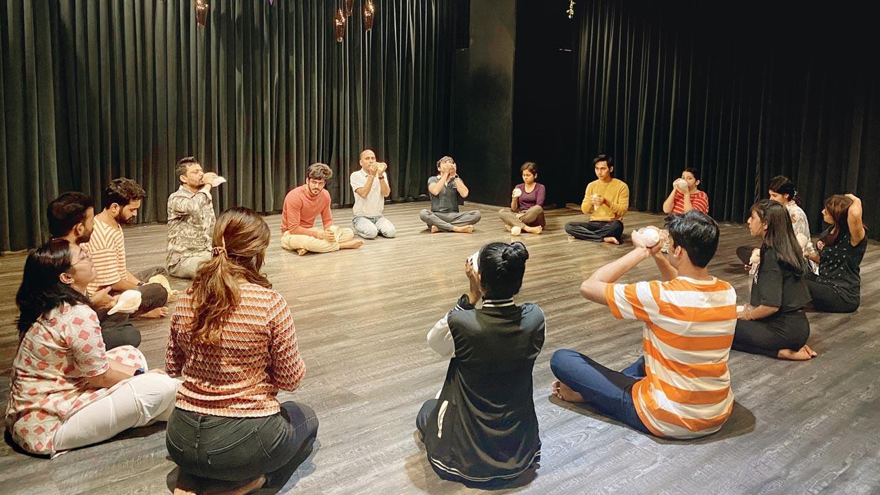 Sign up for a 3-month theatre course at Mukti Manch in Andheri