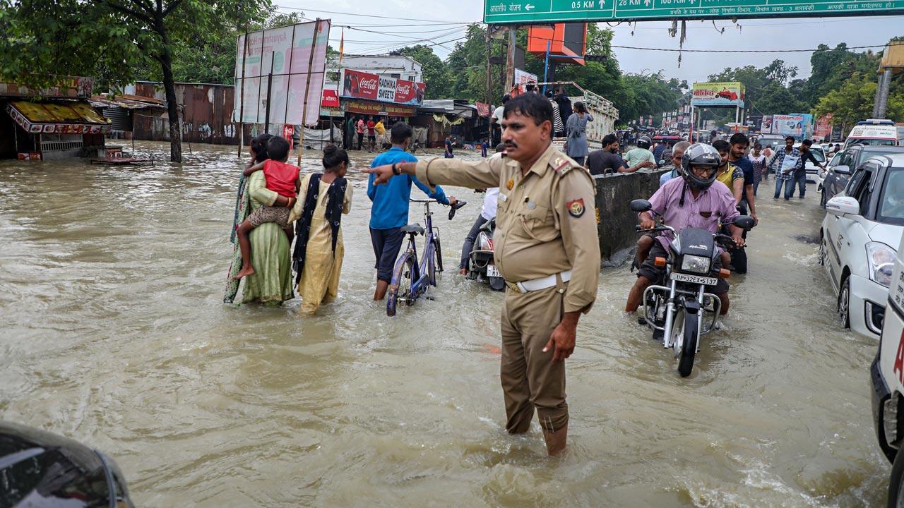 Around 56,000 people in 10 Uttar Pradesh districts impacted by floods