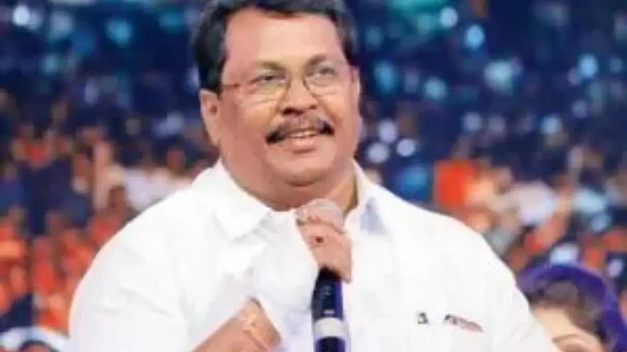 Maratha quota protest: Congress demands resignation of Devendra Fadnavis