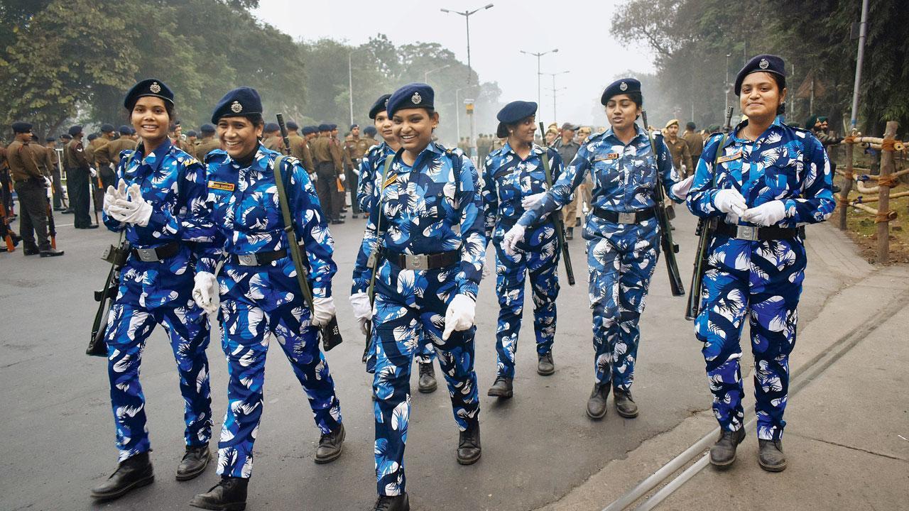 Women to get entry into army, air force academies?