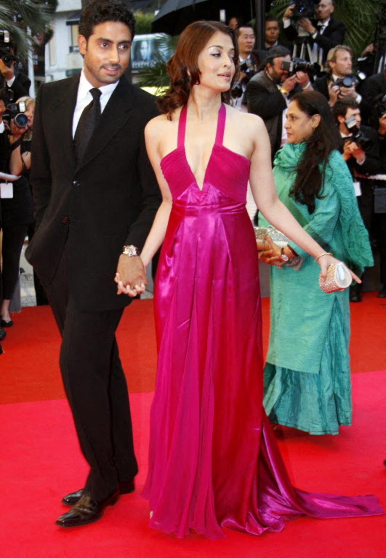Aishwarya stunned in a hot pink gown as she arrived with Abhishek at the screening of US director Woody Allen's film 'Vicky Cristina Barcelona' at the 61st Cannes International Film Festival.