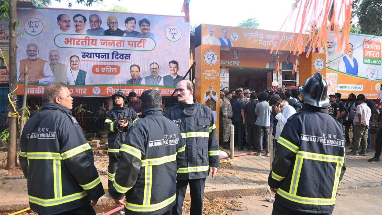 IN PHOTOS: Fire breaks out at BJP`s south Mumbai office