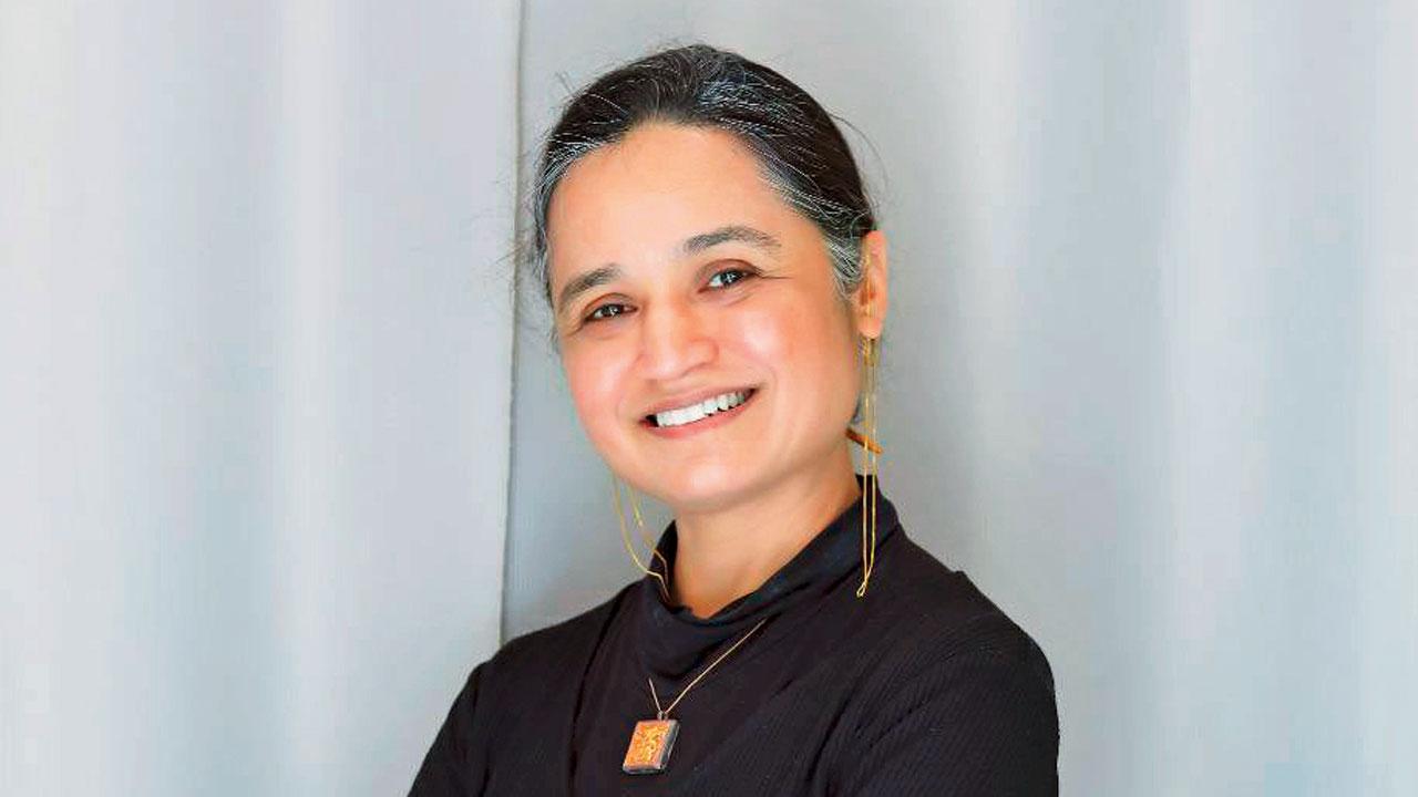 Dr Aruna Kalra