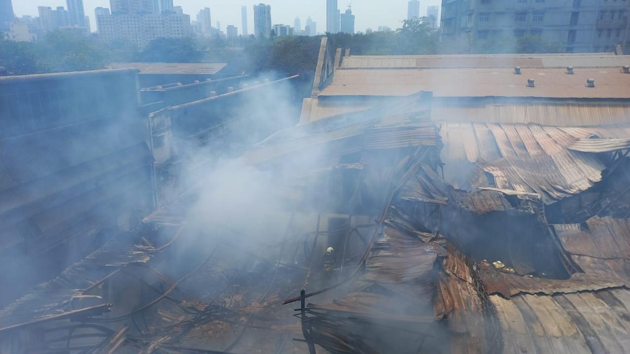 The fire erupted at the Devidayal Compound in Darukhana locality on Reay Road at around 10.40 am, the BMC said
