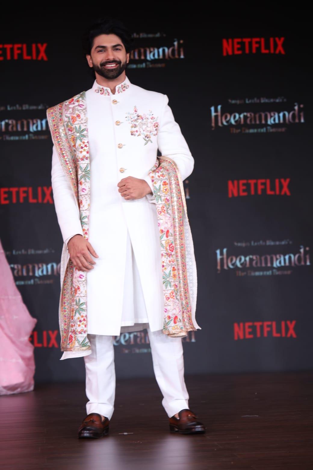 Taha Shah Badussha's royal look at the event stole hearts. The actor arrived wearing a gorgeous white sherwani