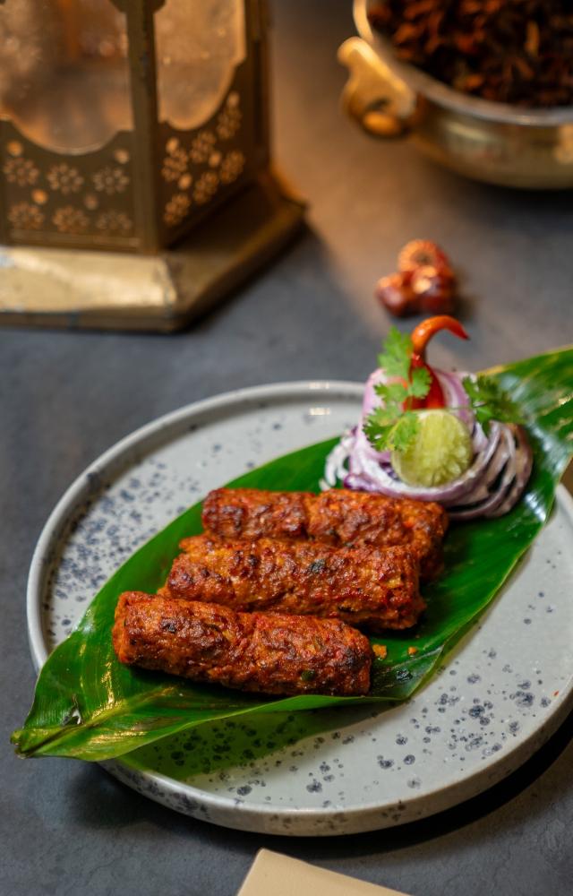 From the vibrant streets of Chandni Chowk to the majestic kitchens of Mughal emperors, the menu takes inspiration from every corner of the city