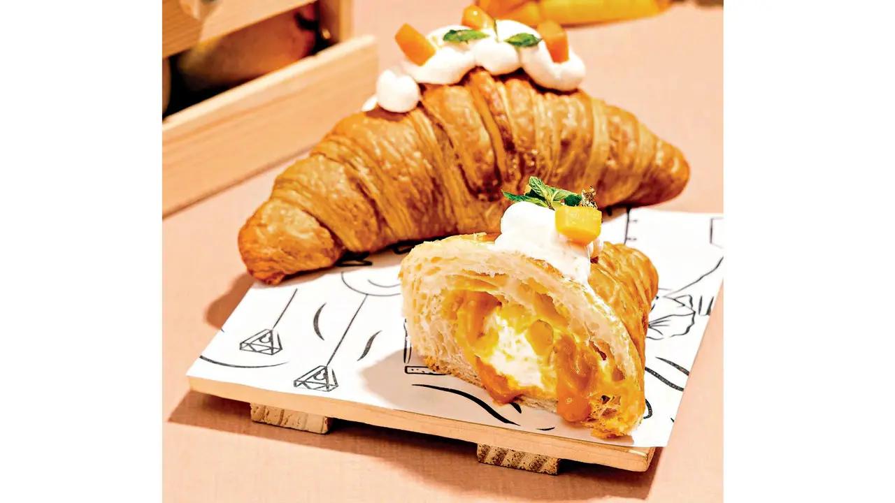 If you are looking for a twist to the flavour of the season, try this croissant stuffed with the deliciousness of sweet mango and cream cheese.at The Bread Bar, Unit 2, Shah Industrial Estate, Deonar, Chembur. call 8928482554 Cost Rs 275