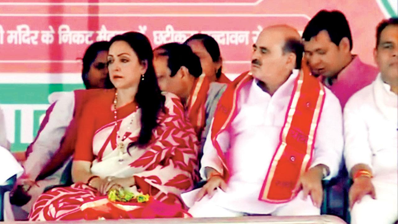 Home minister Amit Shah campaigned for Hema Malini in Mathura
