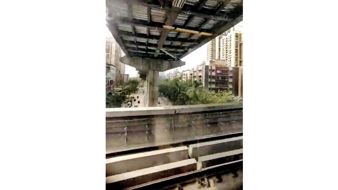 The Andheri-Vikhroli line is being built with funding from the National Development Bank