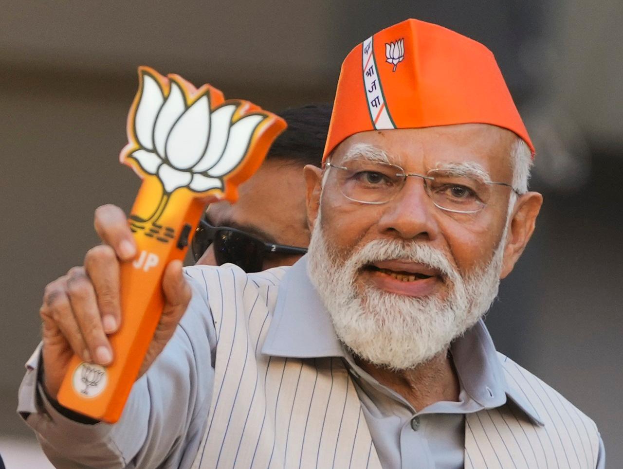 The marchers, adorned in saffron and carrying flags, banners, and placards, formed a sea of support as they made their way across the Golden Gate, symbolising the bridge of solidarity and unity that Modi's leadership has built among Indians worldwide