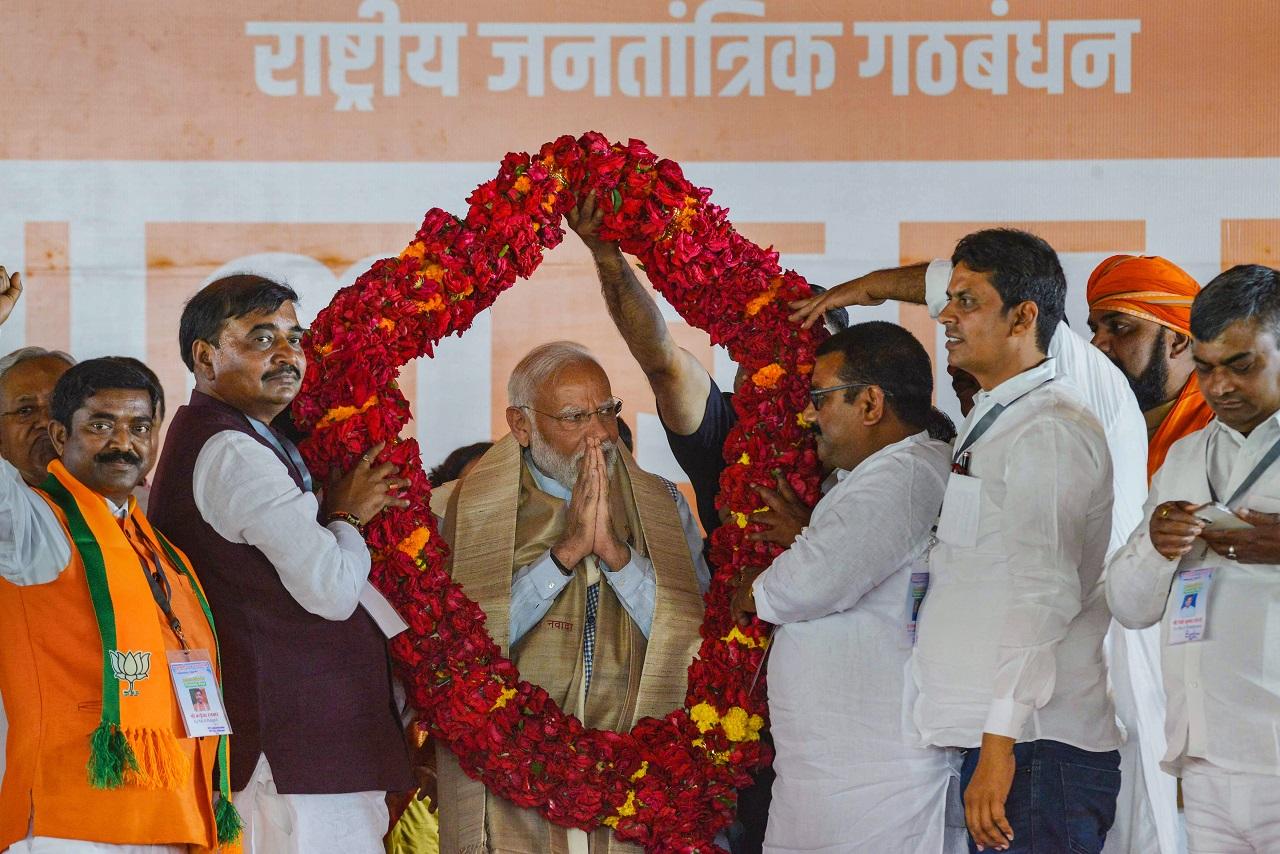 Addressing an election rally in Bihar's Nawada district, Modi also lambasted AICC president Mallikarjun Kharge's objection to his mention of the abrogation of Article 370 during the poll campaign in Rajasthan