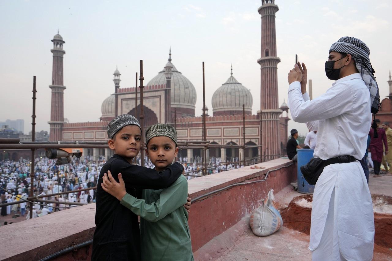Eid was celebrated in Kerala and Ladakh on Wednesday, while it is being celebrated in the rest of the country on April 11
