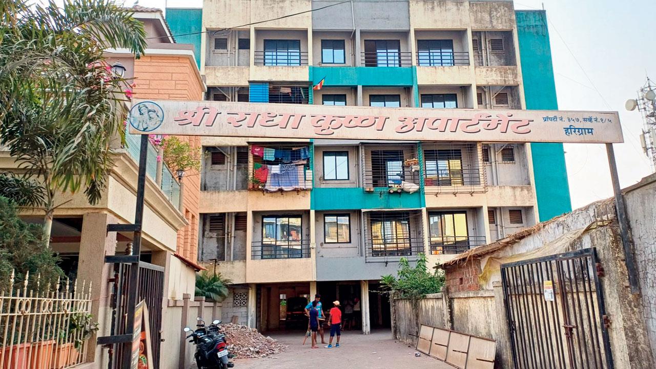 The shooters had rented a flat in Radha Krishna apartment