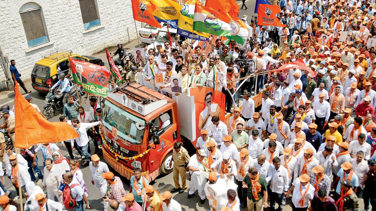 Rahul Shewale filed his nomination from the Mumbai South Central seat. Pic/Sayeed Sameer Abedi