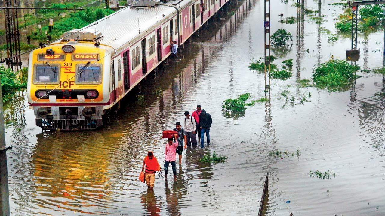 Ensure railway services run smoothly during the rains: BMC chief Bhushan Gagrani