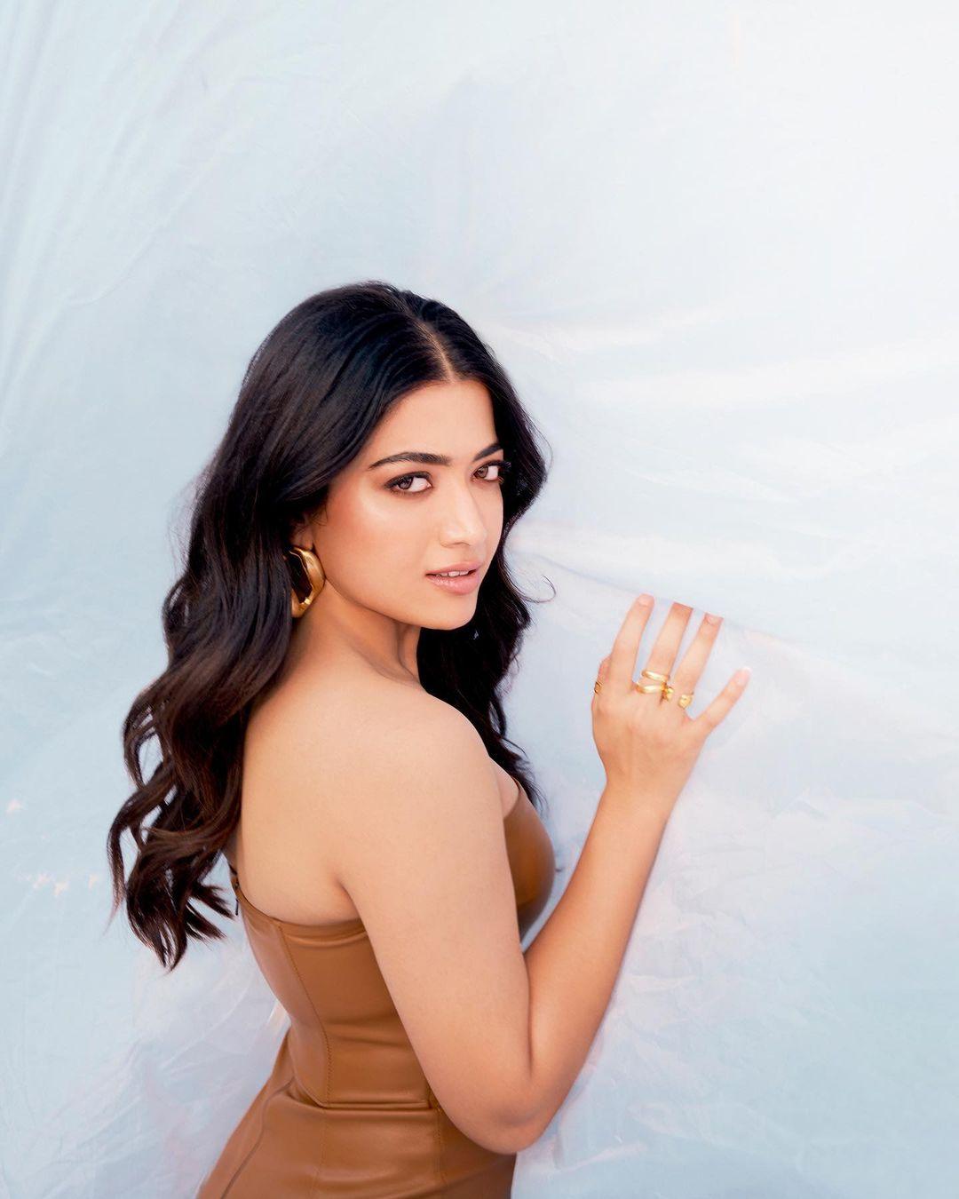 This look from Rashmika is just perfect to make a statement at your friend's birthday party