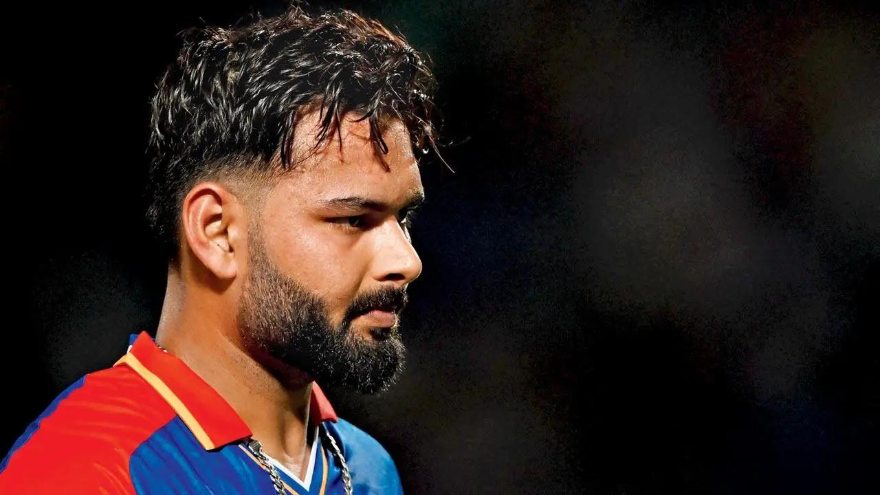 Rishabh Pant-led Delhi Capitals coming with the same background will look to backfire. So far, the side has won just one match out of four. Prithvi Shaw's inclusion can be beneficial for the side as the Mumbai lad will be well aware of the Wankhede track