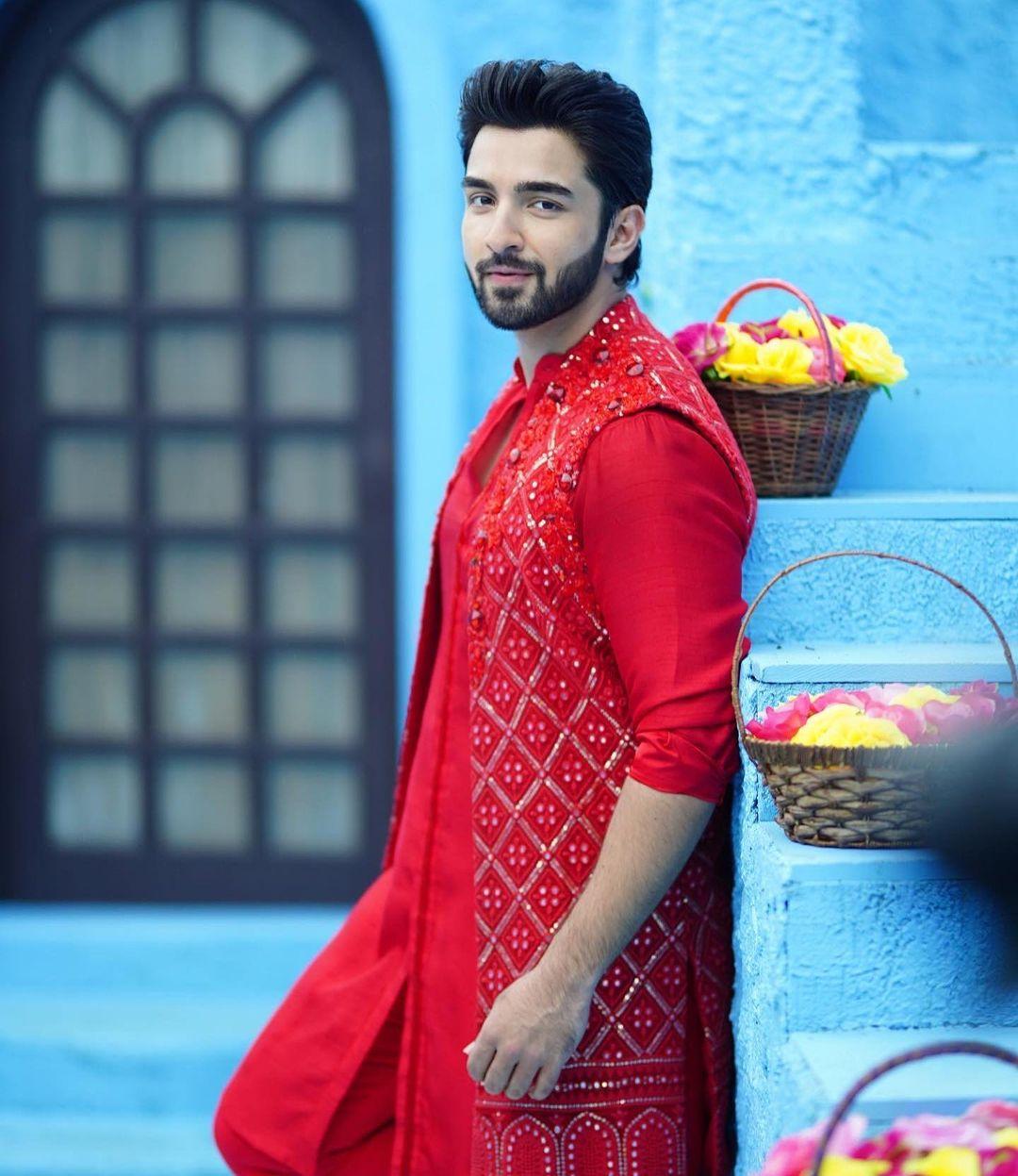 In one striking look, Rohit Suchanti wore a stylish all-red kurta paired with pyjama and an embroidered matching sherwani