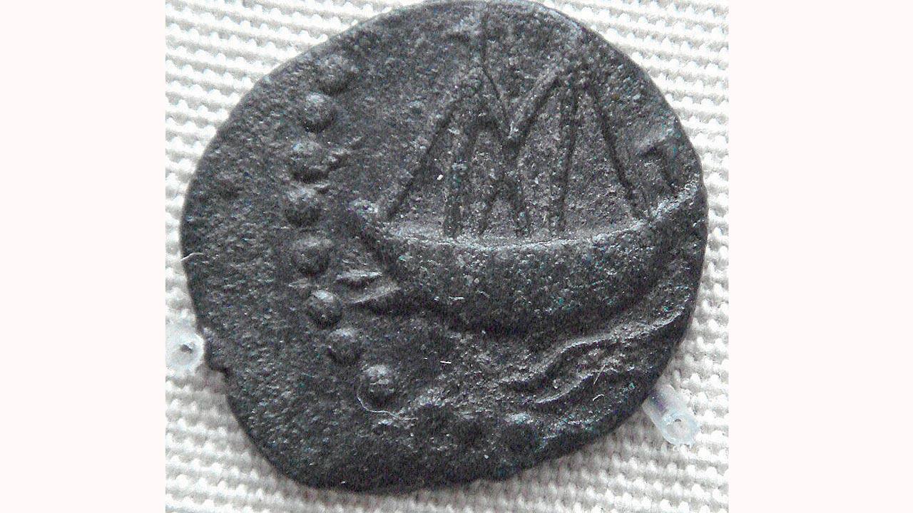 Indian ship on lead coin from the Satavahana Dynasty. Pics Courtesy/Wikipedia.com