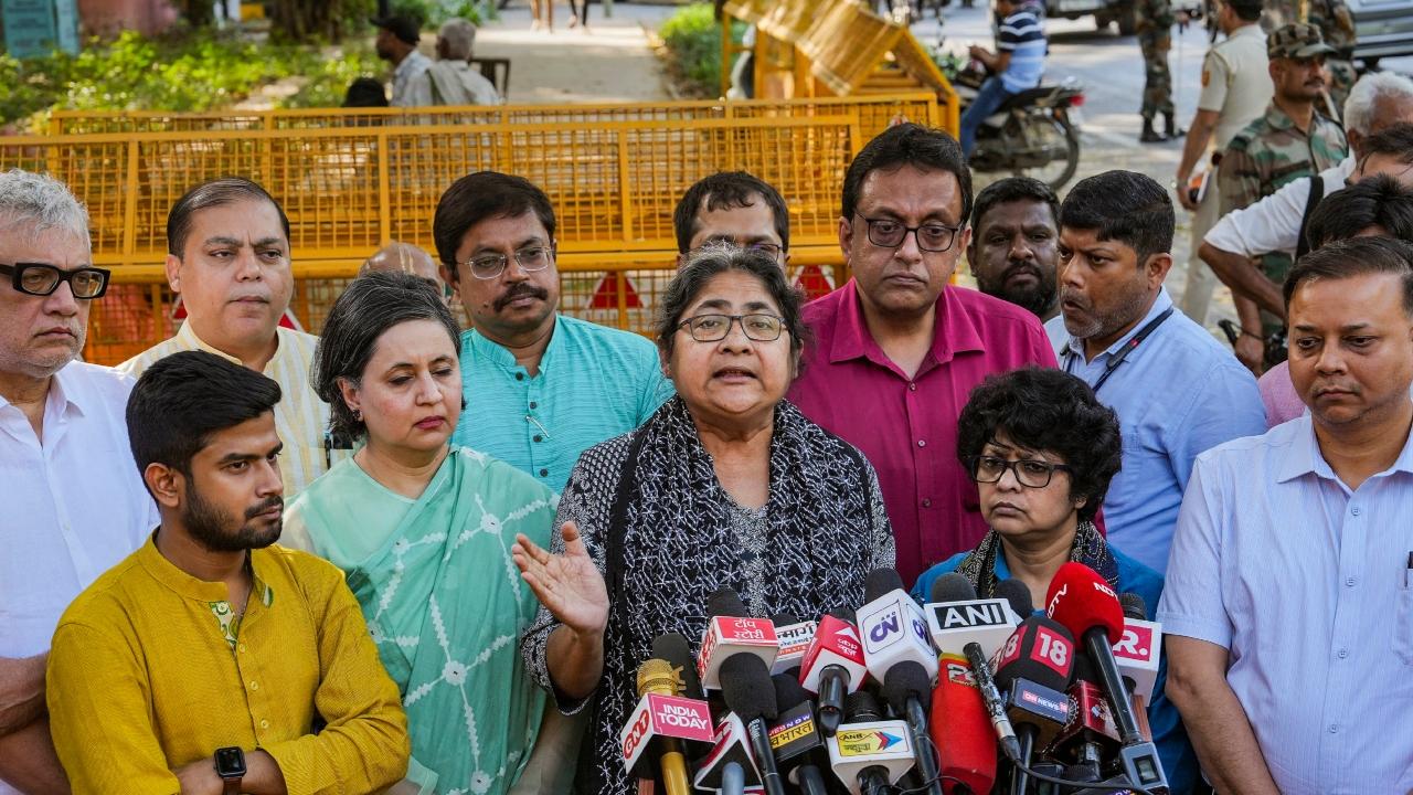 A team of the NIA was allegedly attacked by a mob on Saturday when it went to arrest two main suspects in a 2022 blast case in West Bengal's Purba Medinipur district, sparking a political slugfest with Chief Minister Mamata Banerjee accusing the investigators of assaulting the villagers