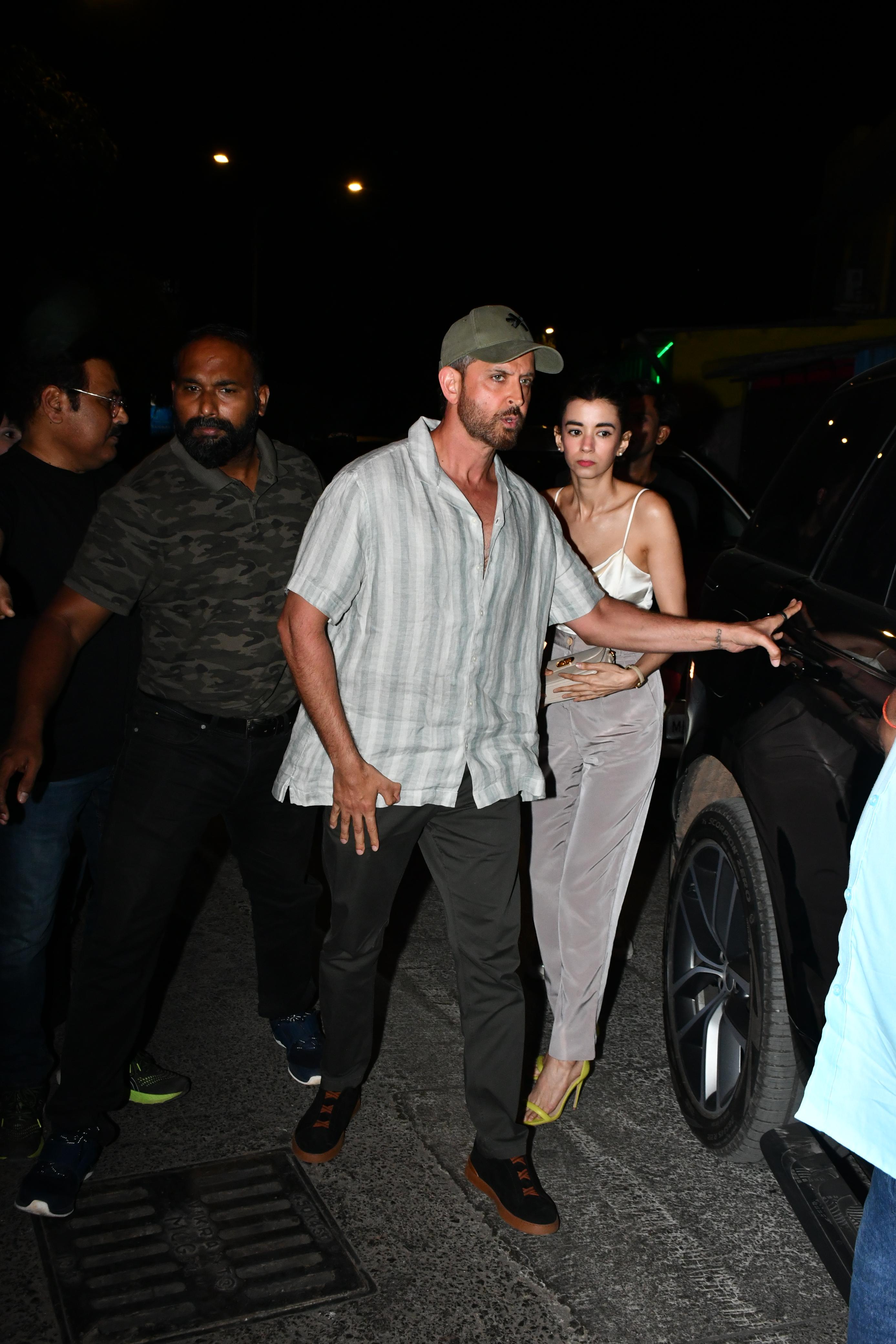 Later, Hrithik Roshan was also seen arriving at the venue in his car, accompanied by his girlfriend Saba Azad