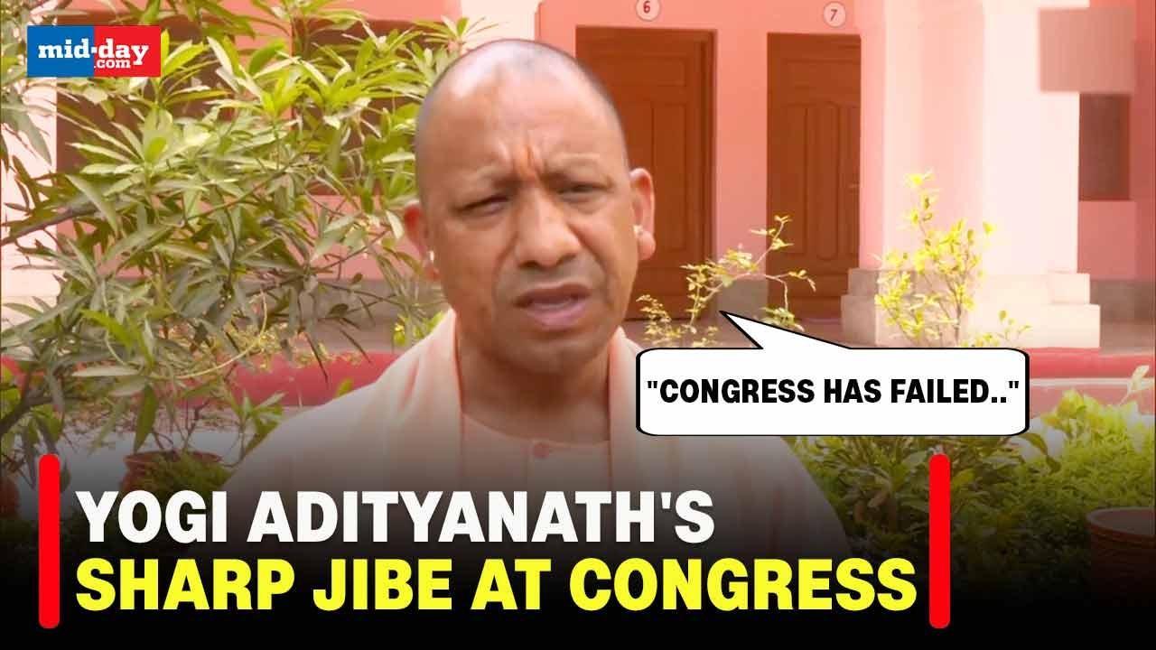 Yogi Adityanath Takes A Dig At Congress, Calls It 'Failure'