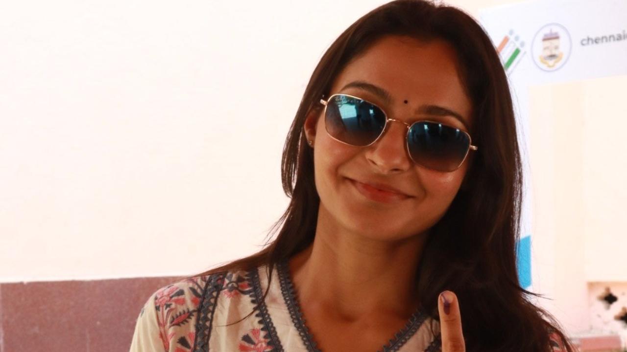 Chennai actor Andrea Jeremiah posted a picture of herself after casting her vote in Chennai