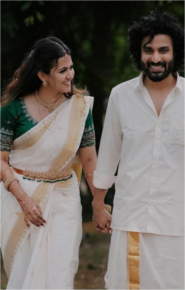 The couple met on the sets of the film `Manoharan` and love blossomed between them