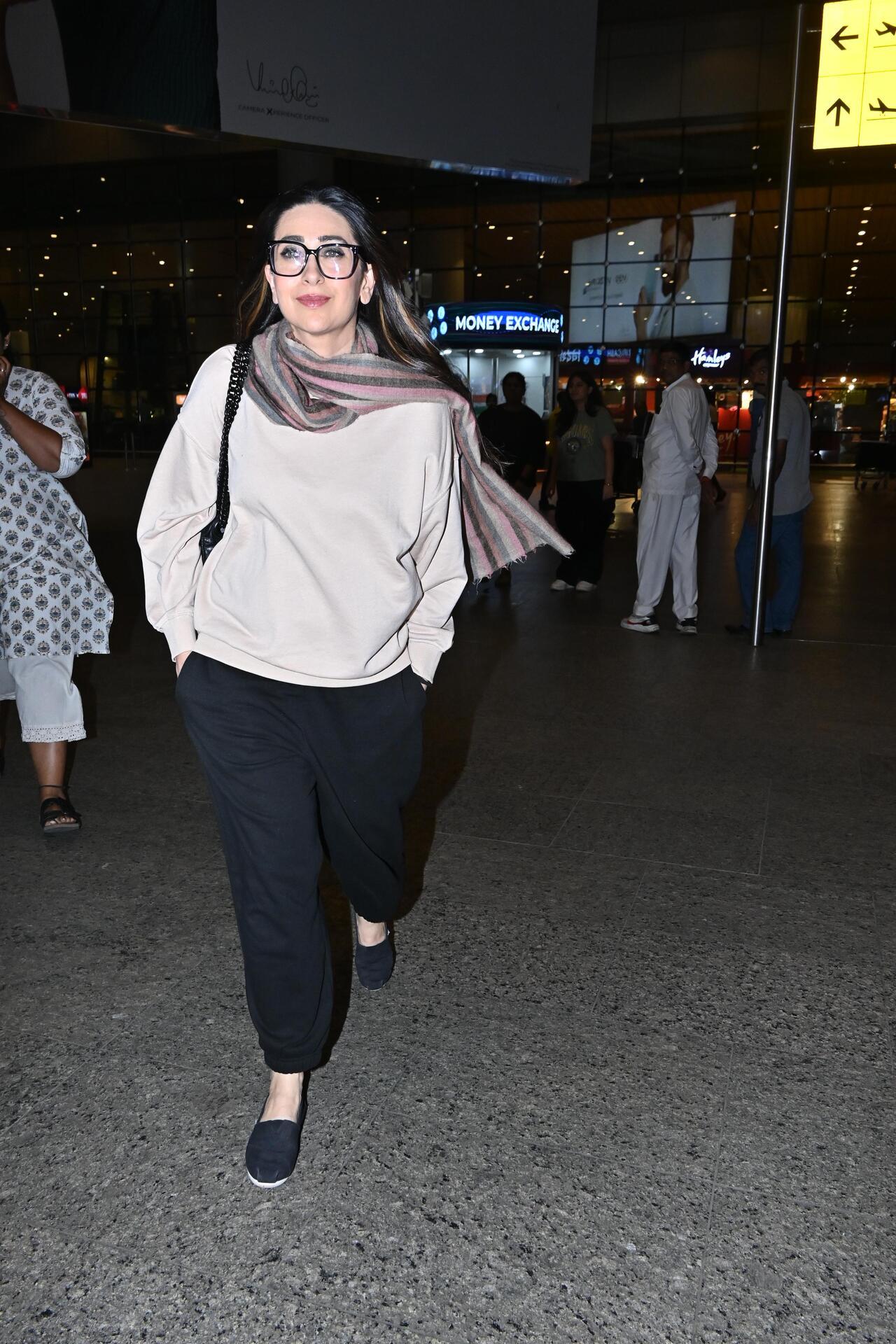 Karisma Kapoor was spotted in a casual fit at the airport arrival