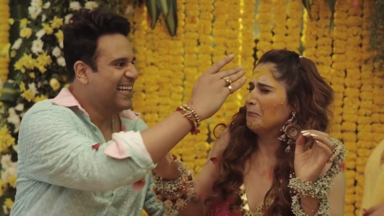 Arti Singh dances her heart out with brother Krushna Abhishek at haldi ceremony
