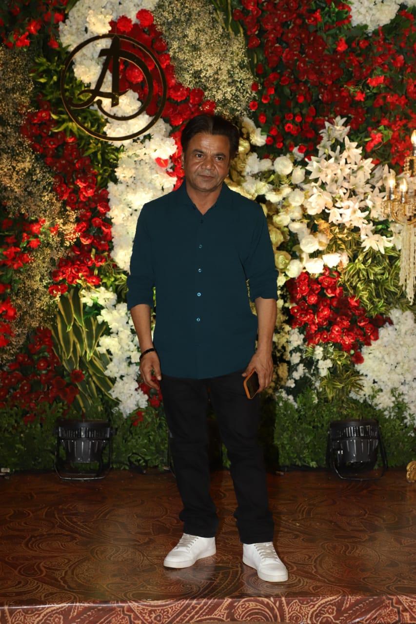 Rajpal Yadav added his starry presence to the night of love and light 