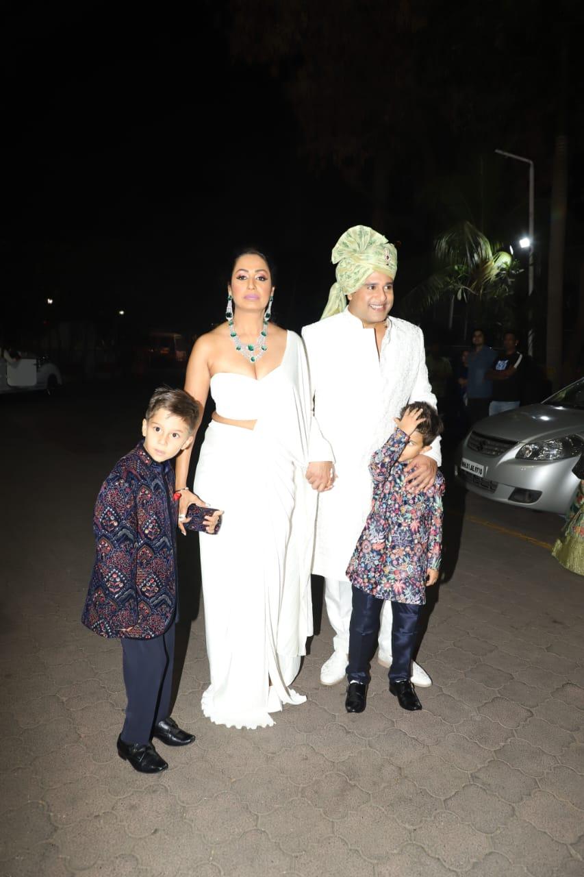 Govinda chose to mend fences by attending the wedding. Krushna Abhishek also arrived alongside his wife Kashmera Shah and children