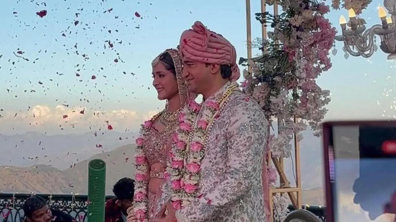 Actor Arushi Sharma who is known for 'Love Aaj Kal' and 'Kaala Paani' has tied the knot with casting director Vaibhav Vishant in Himachal Pradesh. Read more