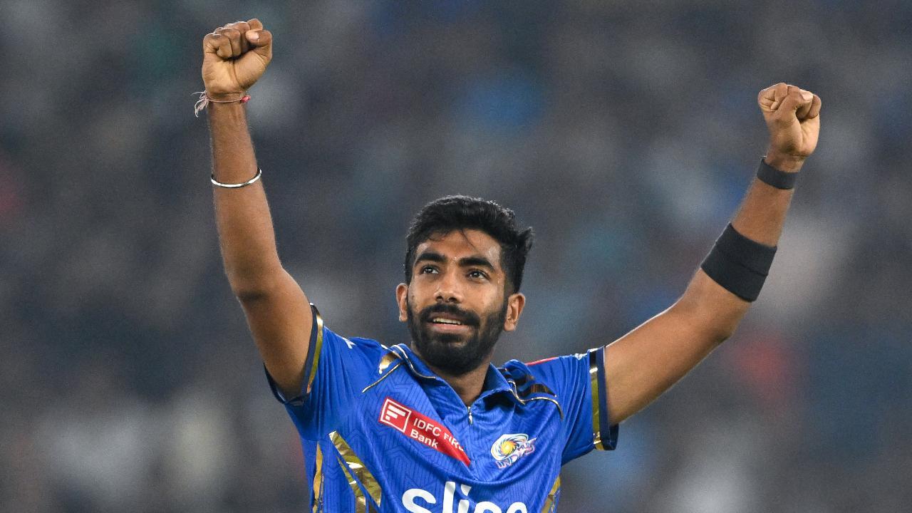 Young fan mimics Jasprit Bumrah's deadly yorker with precision: Watch