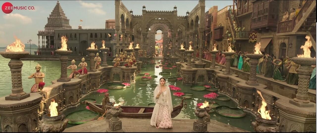 While the film's central plot does not revolve around courtesans, Madhuri Dixit as Bahar Begum, the owner of a courtesan plays a pivotal role in the narrative. She lives in the part of the town that is not considered a good place for women of good family to visit. Despite that, protagonist Alia Bhatt sees the beauty in that part of the town and the creative forces there