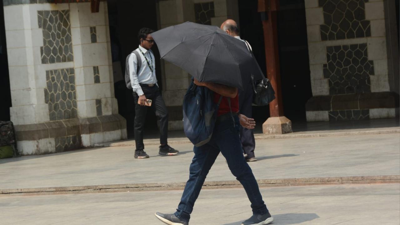 Earlier, the IMD had issued a heatwave warning for Mumbai and neighbouring Thane and Raigad districts in Maharashtra