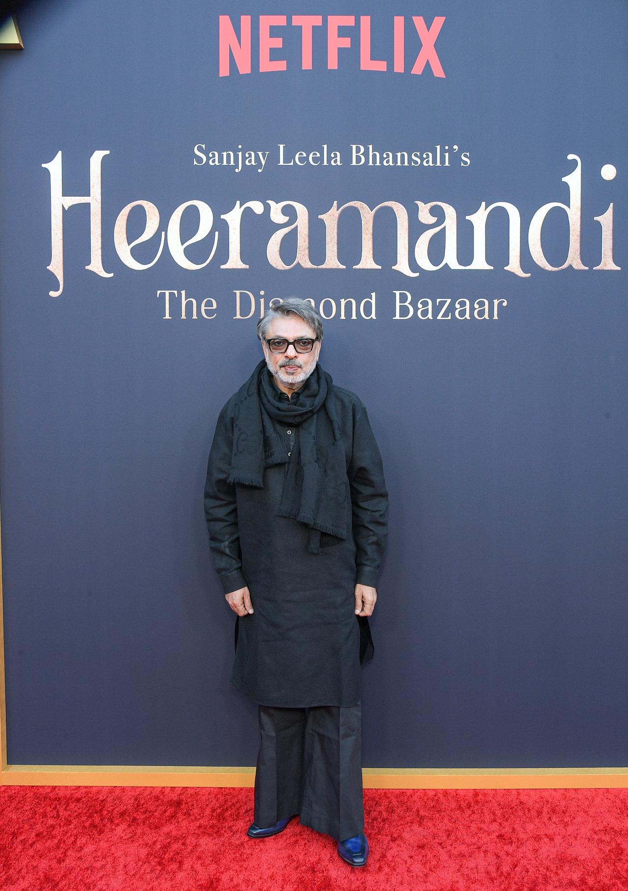 Bhansali wore an all-black ensemble and looked classy as always. 