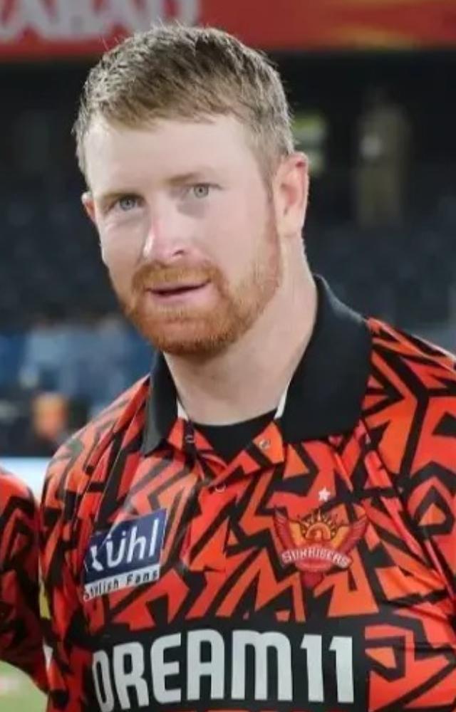 Coming second on the list is Sunrisers Hyderabad`s Heinrich Klaasen. In the match at Eden Gardens, Klassen blasted 8 sixes against Kolkata Knight Riders